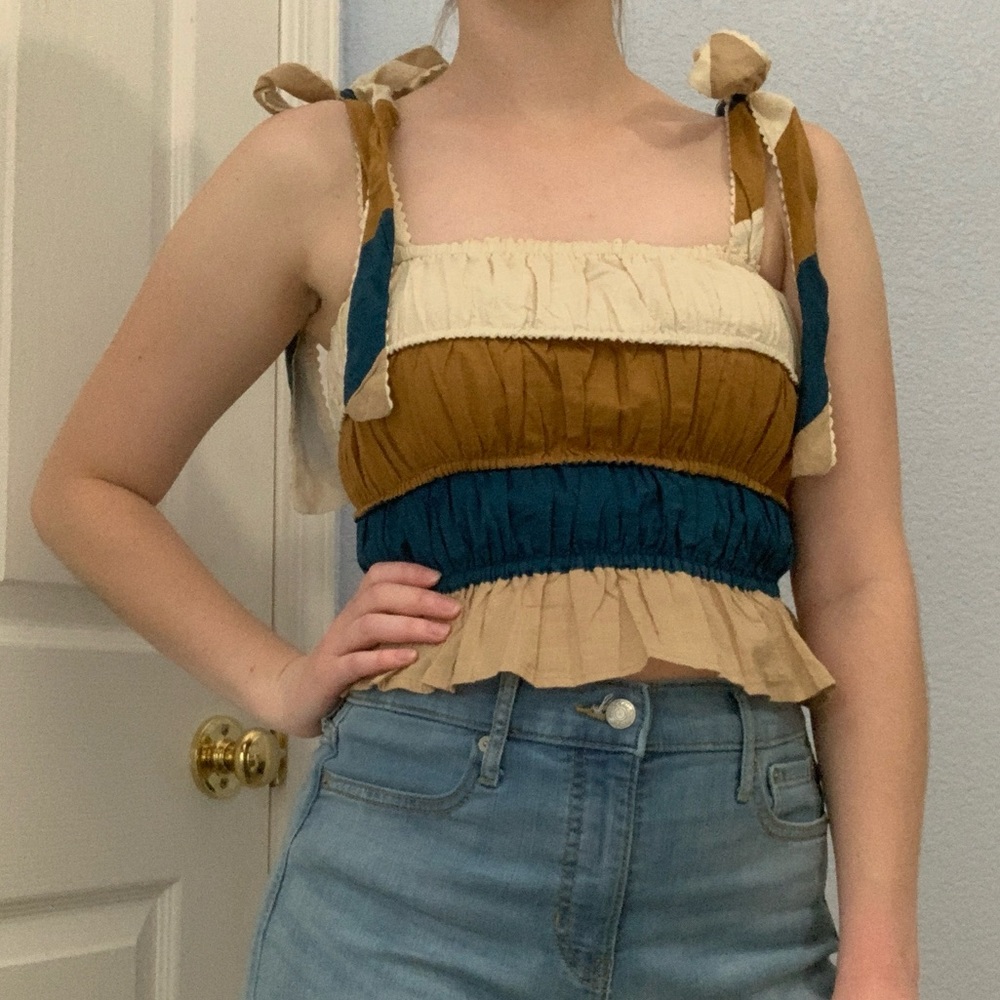 Anthropologie Let Me Be ruffled tricolor crop top with tie string straps size 6